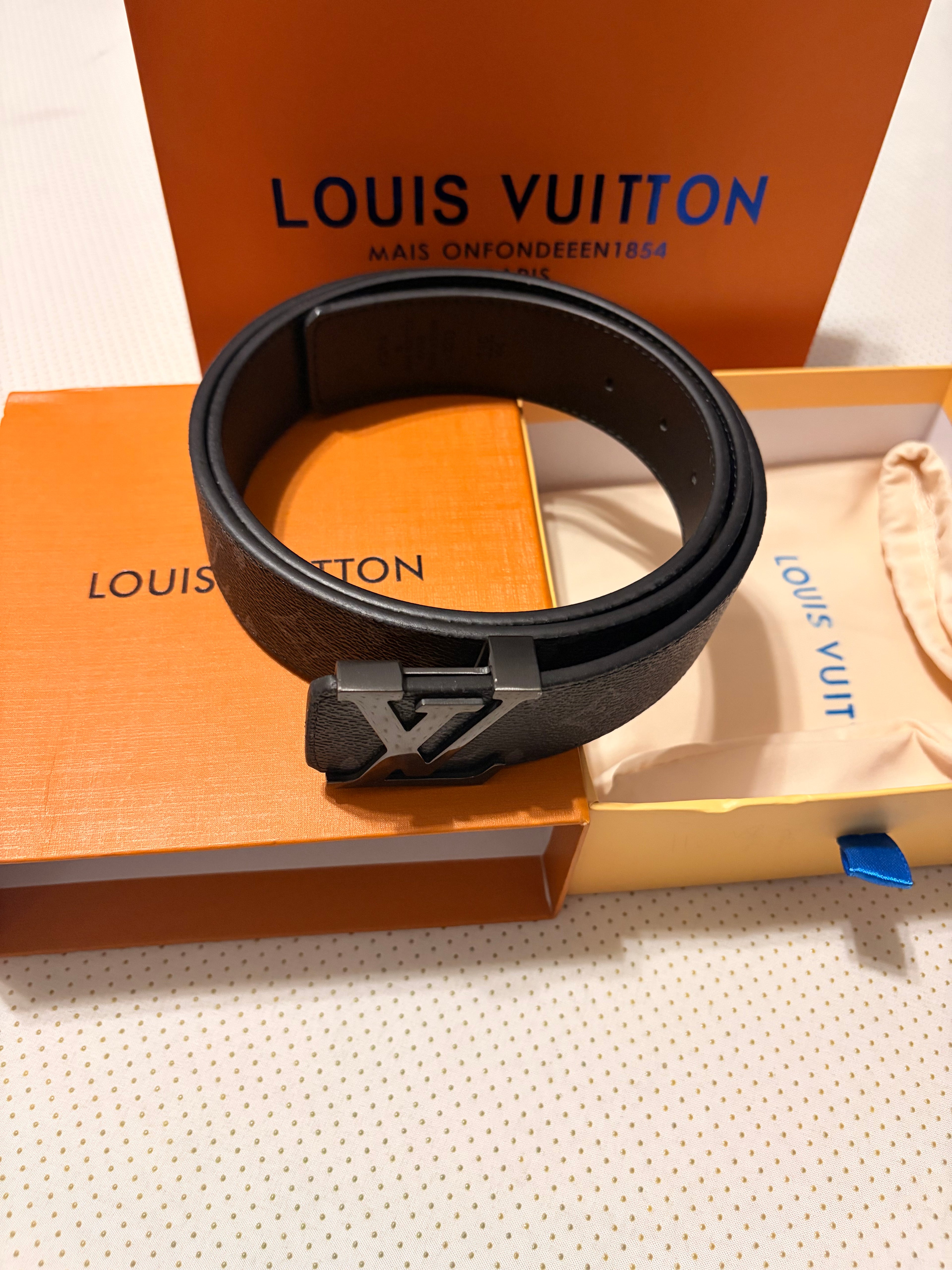 1:1 Louis Vuttion Belts
