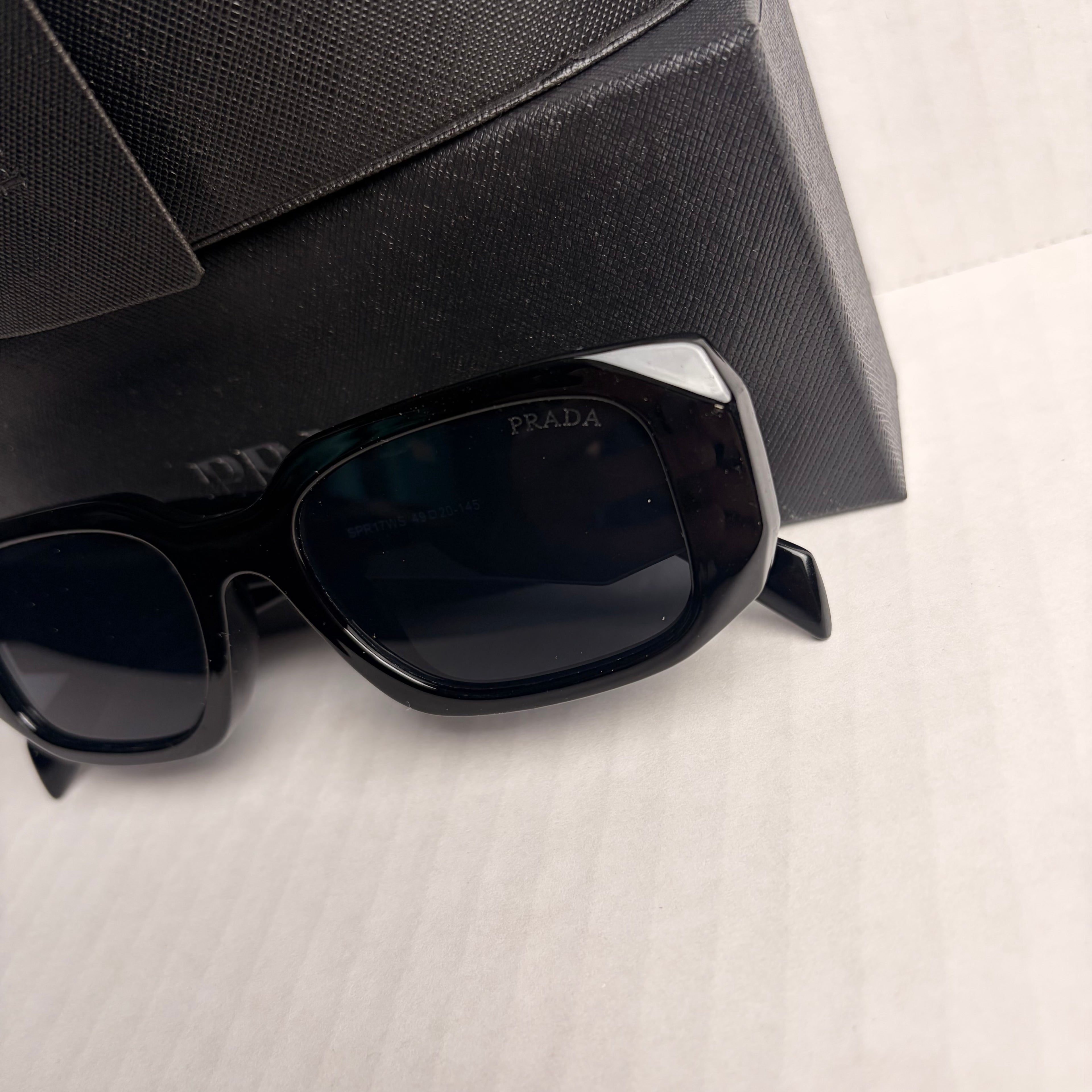 1:1 Prada Glasses